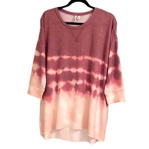 NWT Tie dye high/low shirt